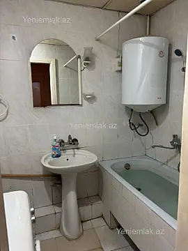 Satılır 3 otaqlı köhnə tikili 65 m²