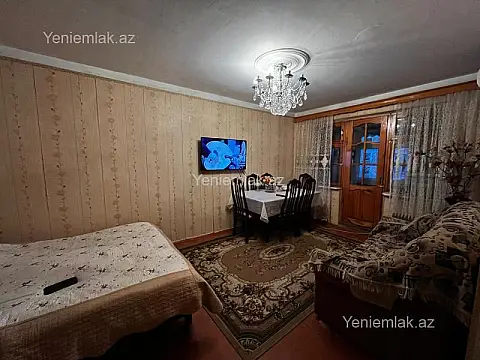 Satılır 1 otaqlı köhnə tikili 32 m² — Sumqayıt, 4-cü mikrorayon 1 otaq 32.00 m²