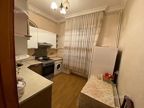 Satılır 3 otaqlı köhnə tikili 85 m²