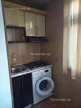 Satılır 2 otaqlı köhnə tikili 60 m²