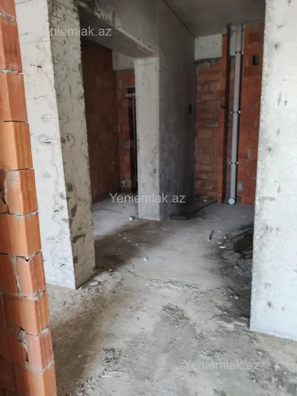 Satılır 3 otaqlı yeni tikili 107 m²