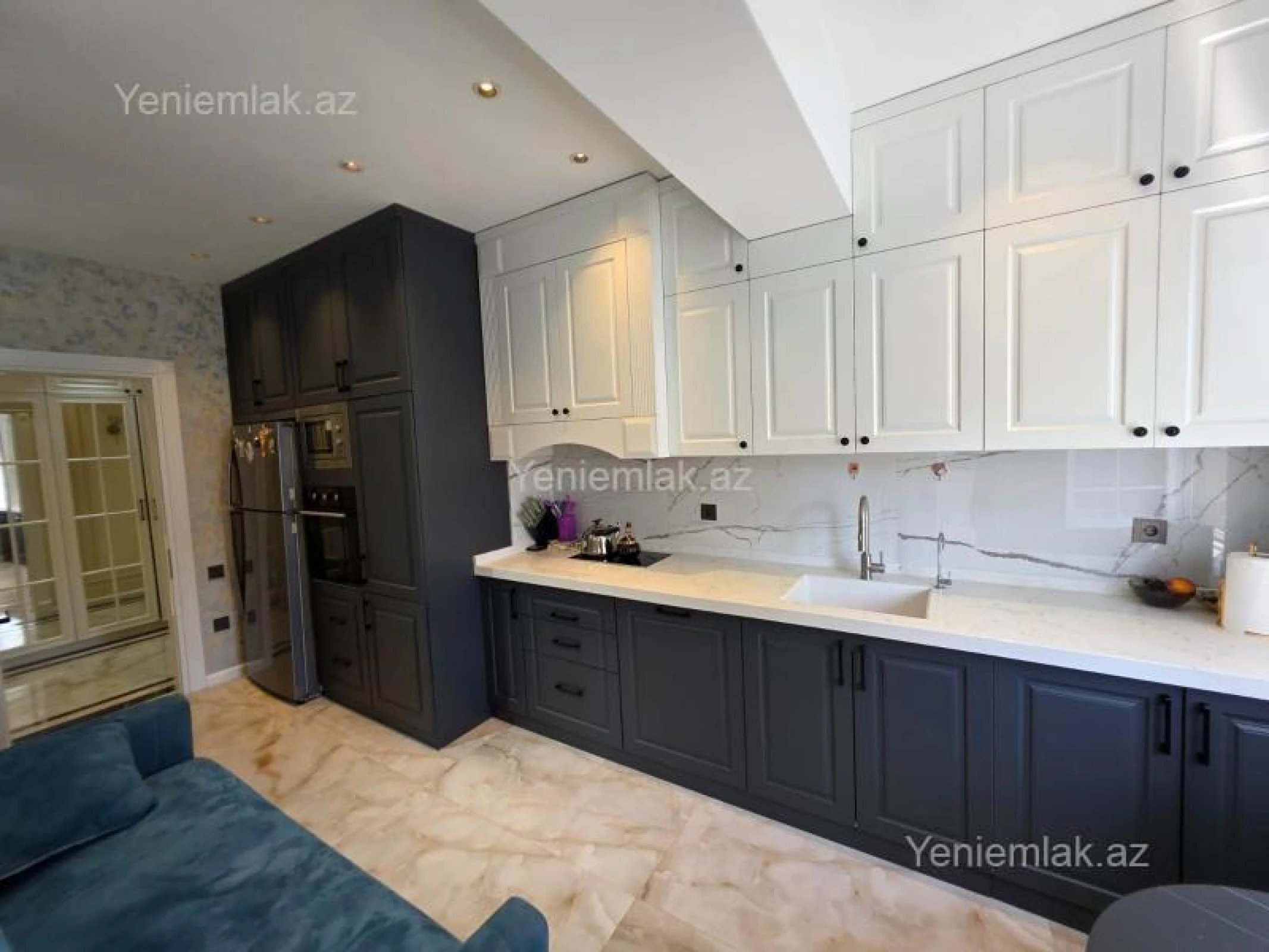 Satılır 3 otaqlı yeni tikili 128 m²