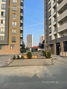 Satılır 3 otaqlı yeni tikili 100 m²