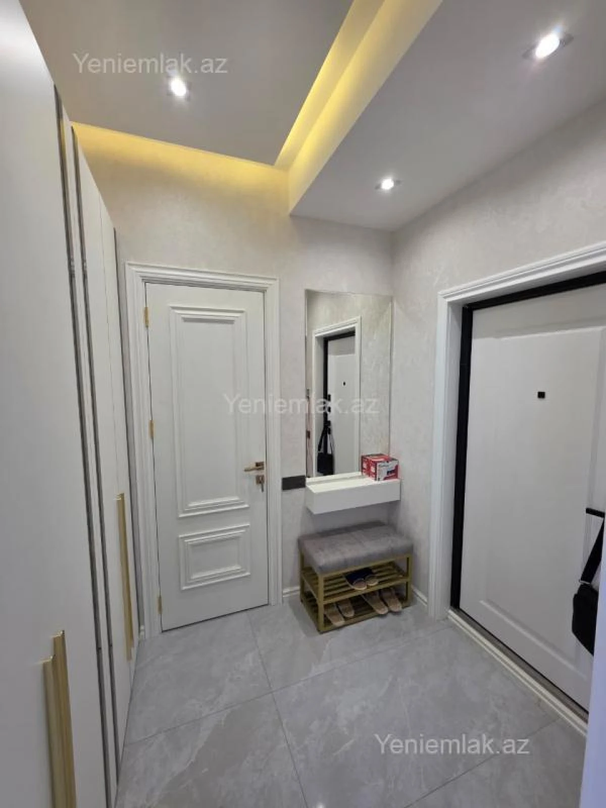 Satılır 2 otaqlı yeni tikili 55 m²