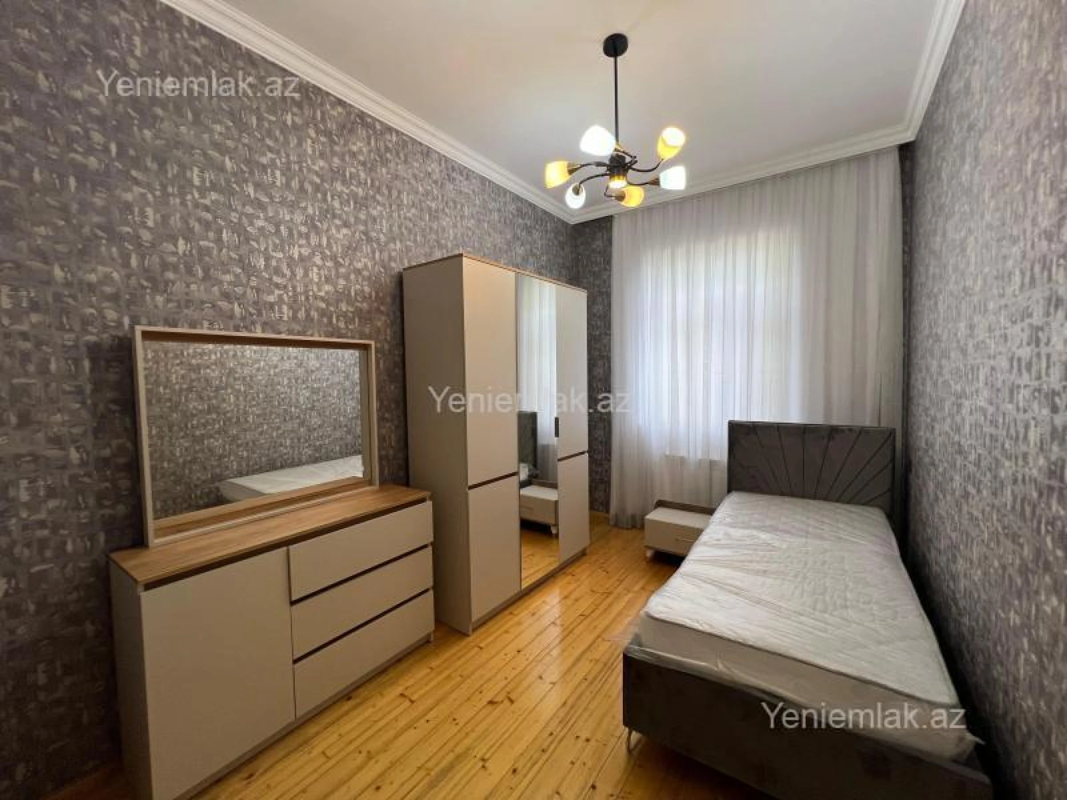 Satılır 6 otaqlı həyət evi 120 m²