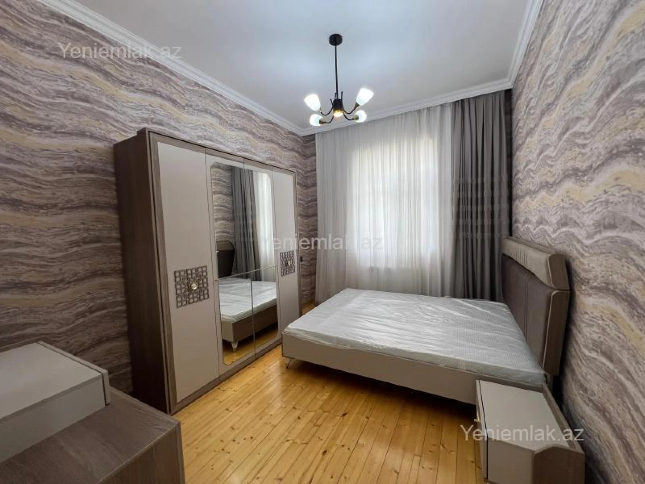 Satılır 6 otaqlı həyət evi 120 m²