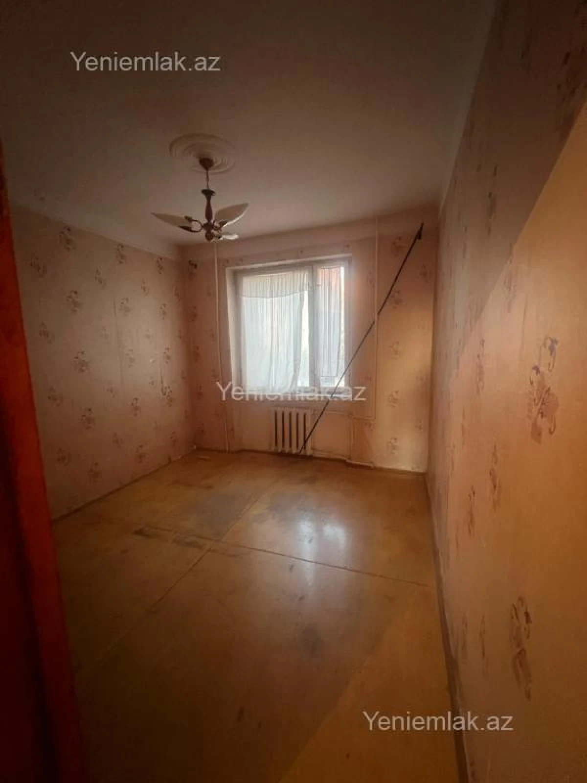 Satılır 5 otaqlı köhnə tikili 103 m²