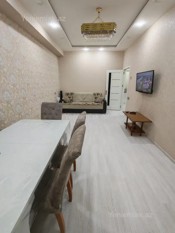 Satılır 2 otaqlı yeni tikili 65 m²