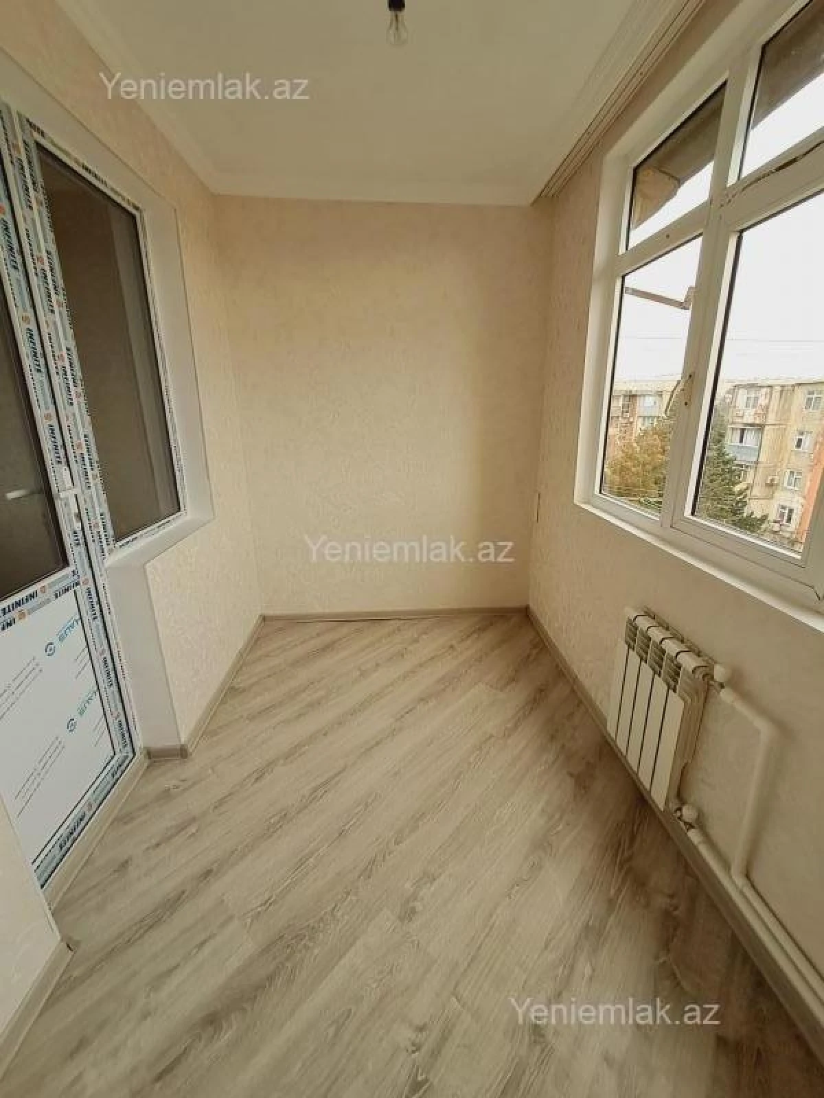 Satılır 1 otaqlı köhnə tikili 36 m²