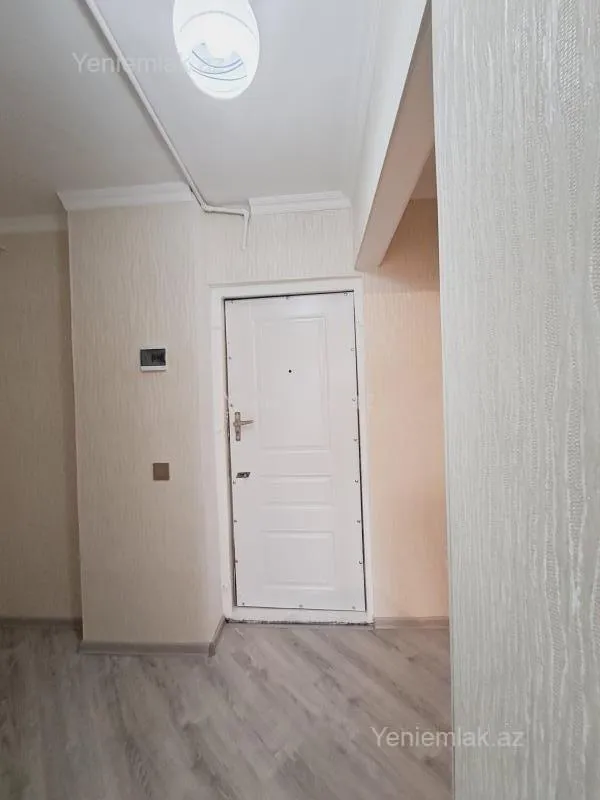 Satılır 1 otaqlı köhnə tikili 36 m²