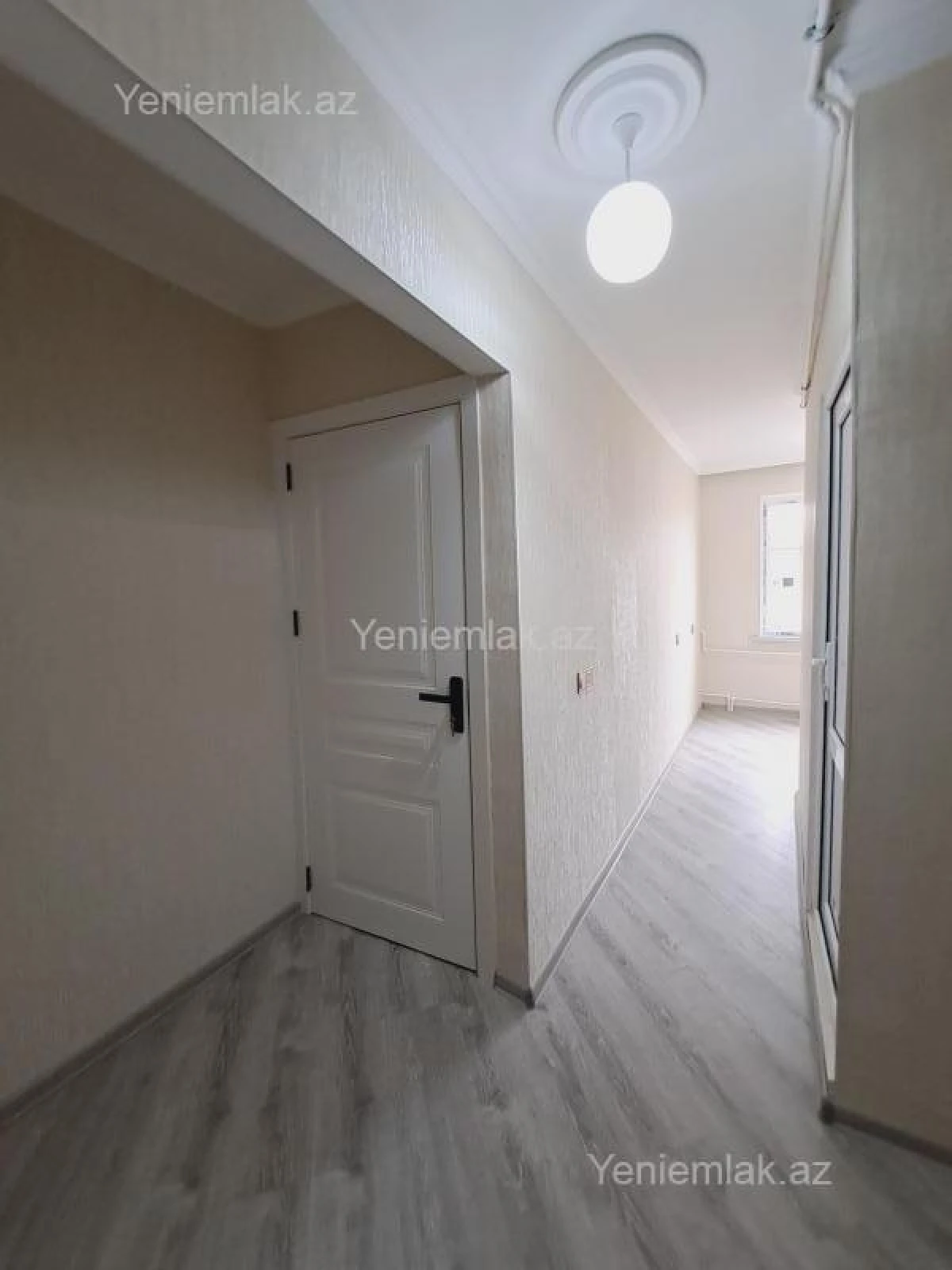 Satılır 1 otaqlı köhnə tikili 36 m²