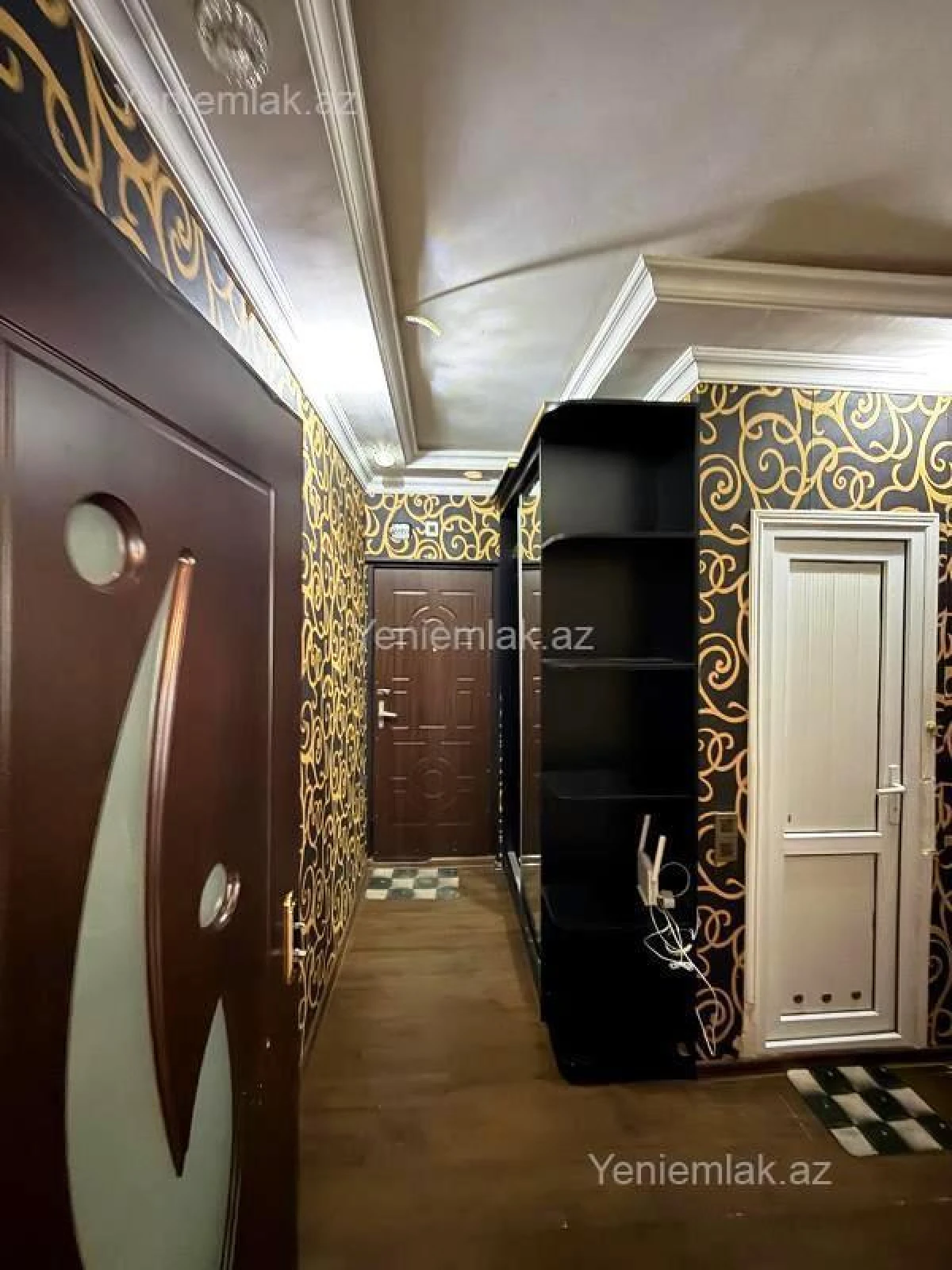 Satılır 2 otaqlı köhnə tikili 45 m²