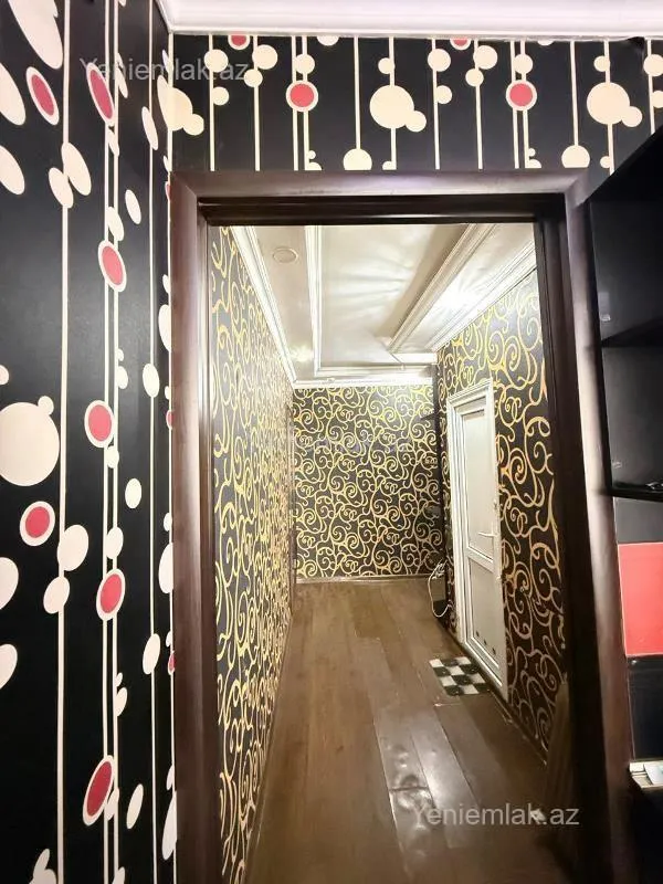 Satılır 2 otaqlı köhnə tikili 45 m²