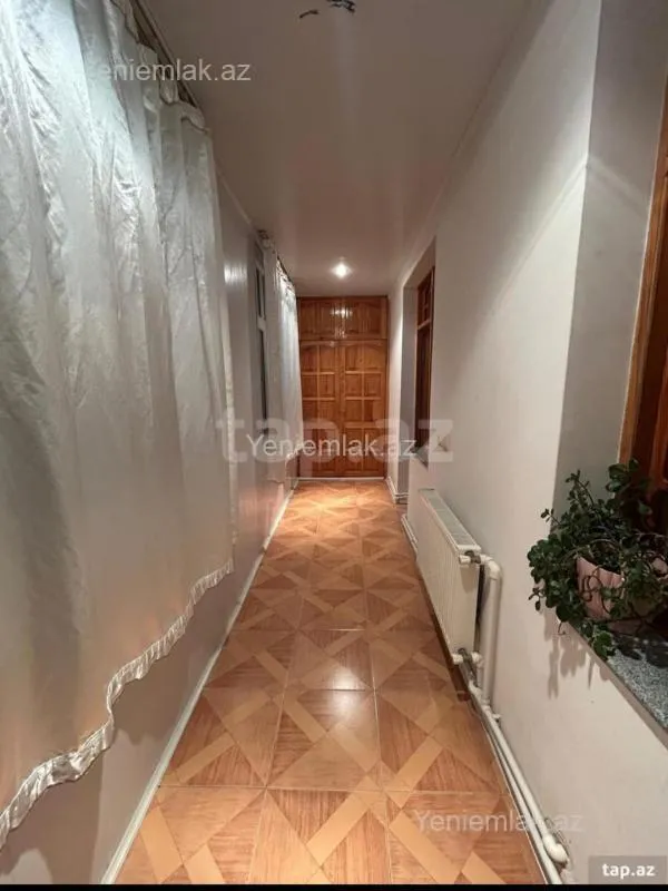 Satılır 2 otaqlı köhnə tikili 54 m²
