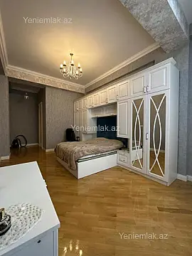 Satılır 4 otaqlı yeni tikili 230 m²