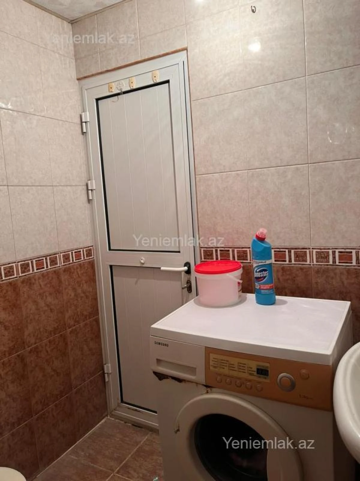 Satılır 1 otaqlı köhnə tikili 40 m²