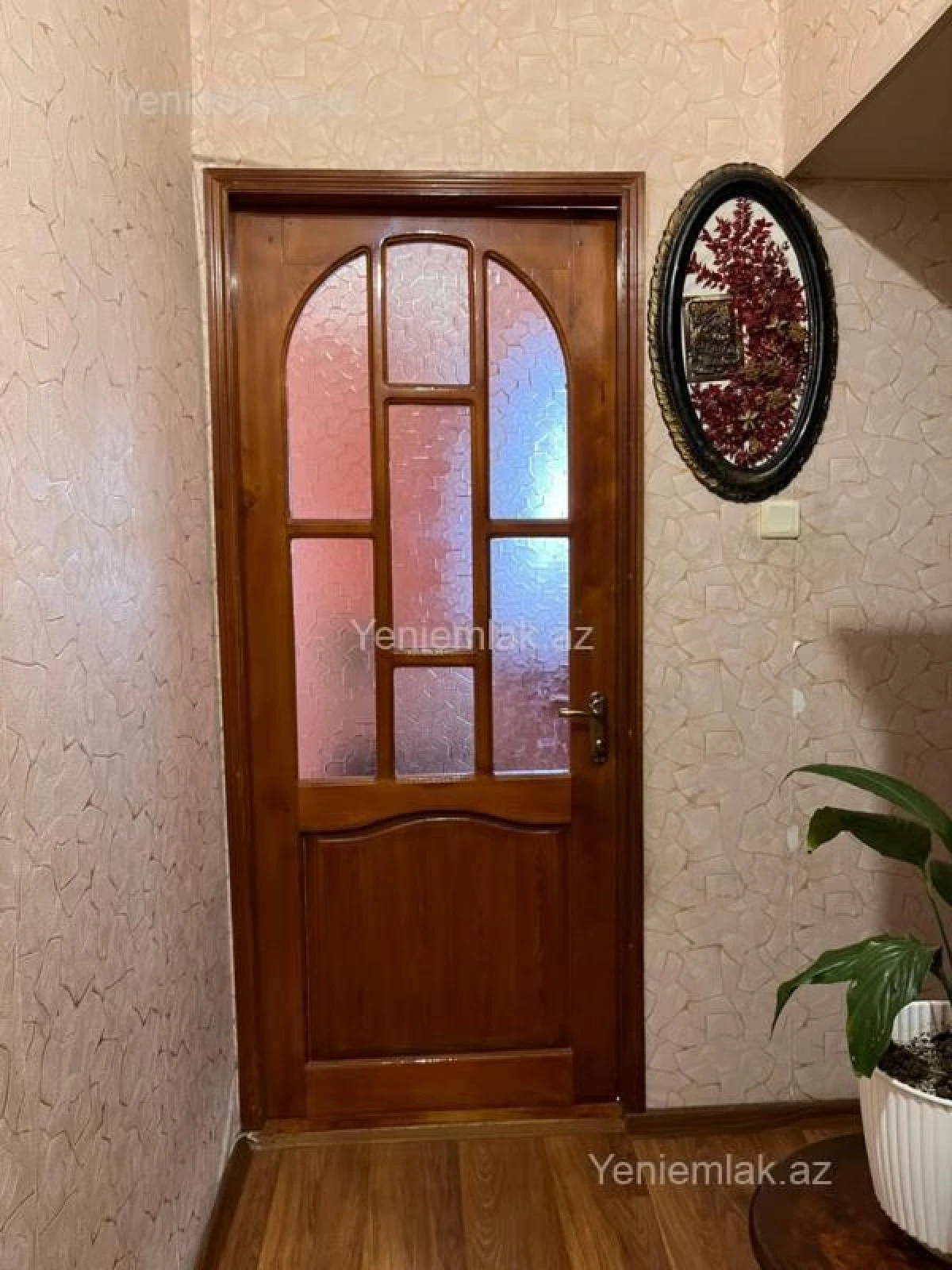 Satılır 1 otaqlı köhnə tikili 40 m²