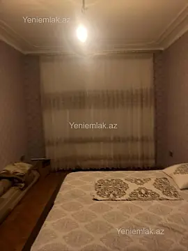 Satılır 4 otaqlı köhnə tikili 100 m²