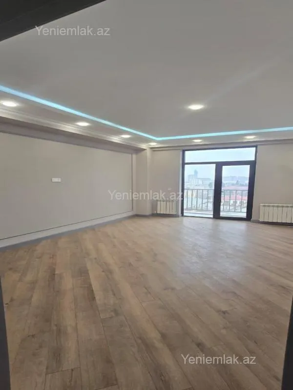 Satılır 3 otaqlı yeni tikili 112 m²