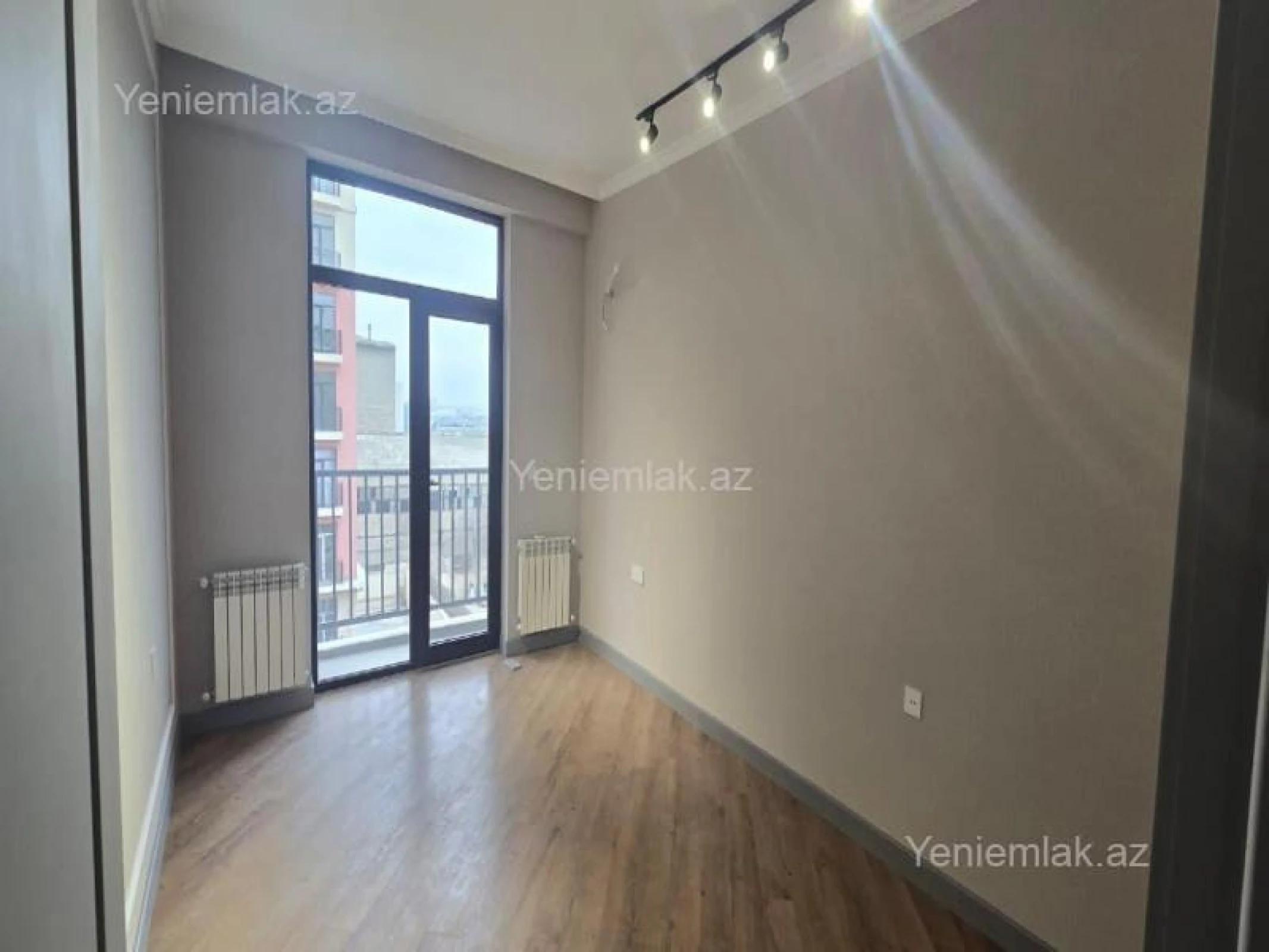 Satılır 3 otaqlı yeni tikili 112 m²