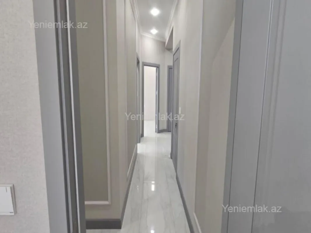 Satılır 3 otaqlı yeni tikili 112 m²
