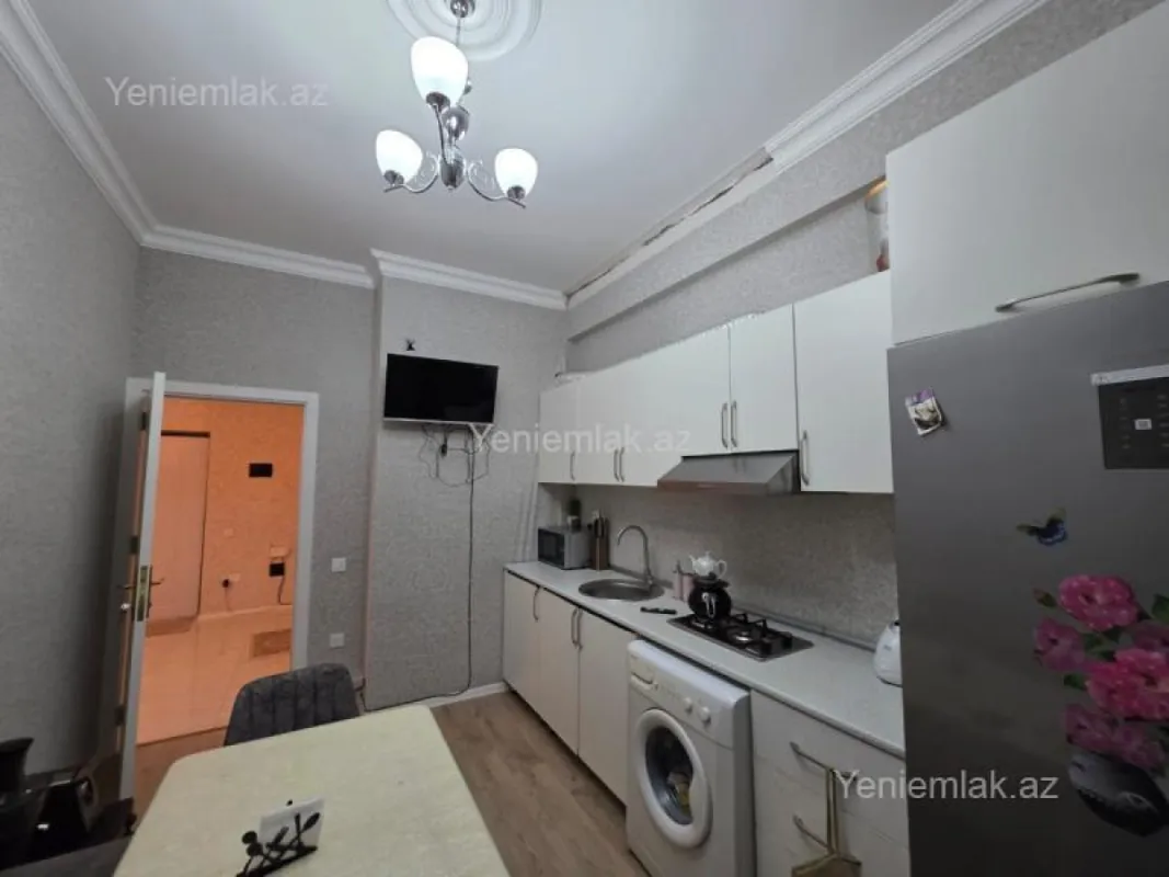 Satılır 2 otaqlı yeni tikili 63 m²