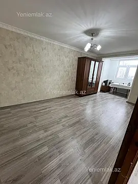 Satılır 1 otaqlı köhnə tikili 35 m²