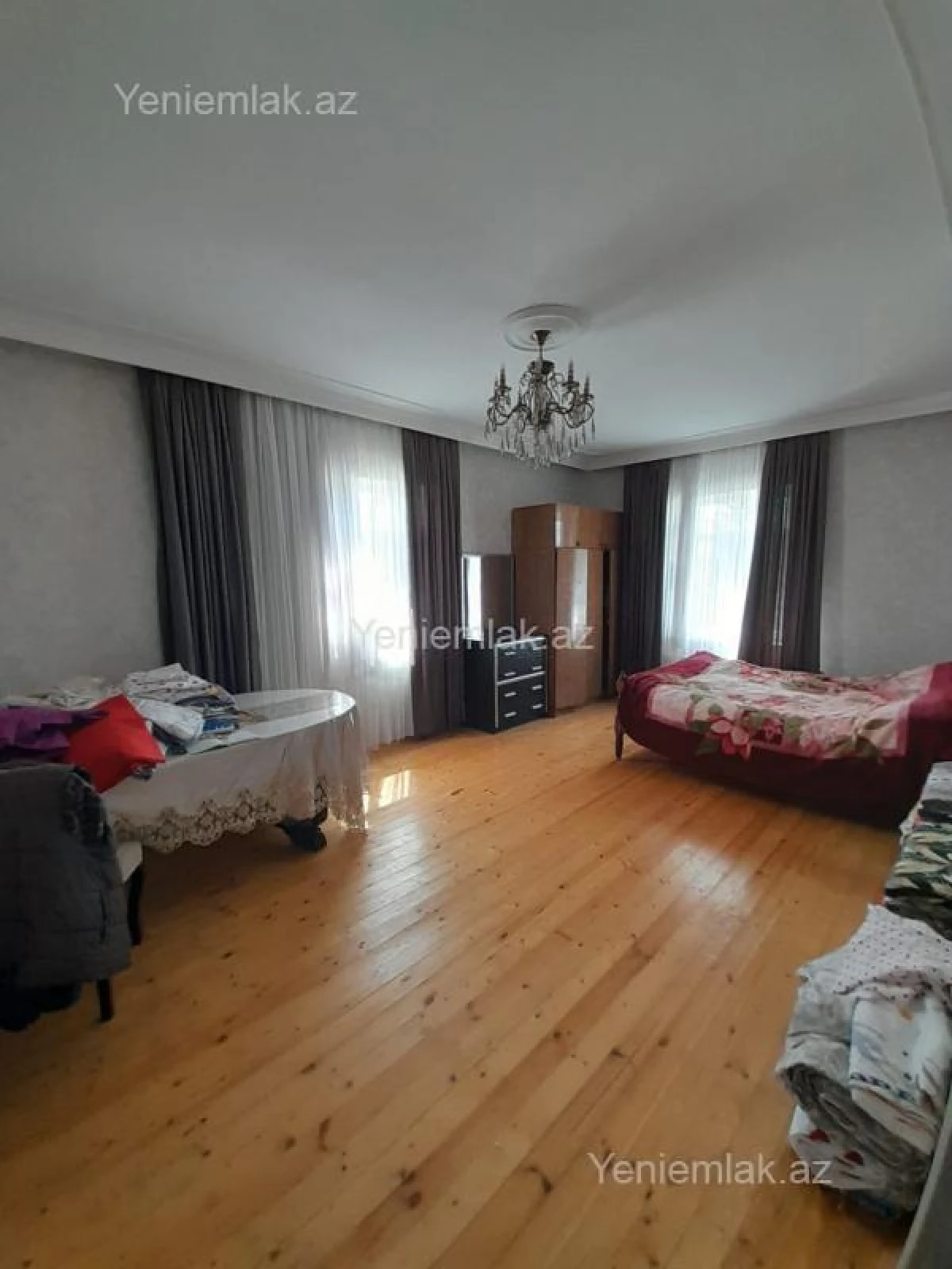 Satılır 6 otaqlı həyət evi 100 m²