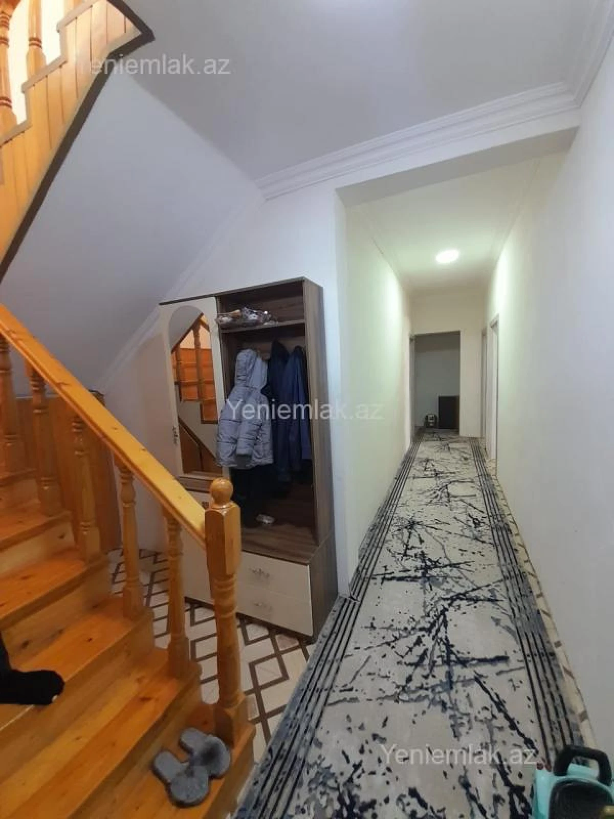 Satılır 6 otaqlı həyət evi 100 m²