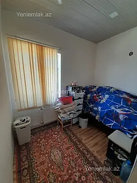 Satılır 6 otaqlı həyət evi 100 m²