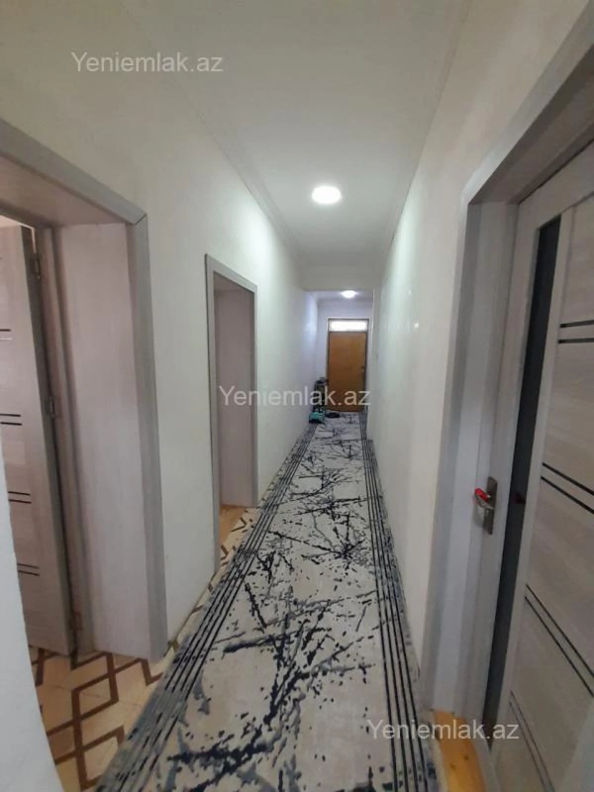 Satılır 6 otaqlı həyət evi 100 m²