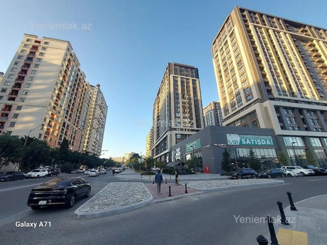 Satılır 3 otaqlı yeni tikili 170 m²