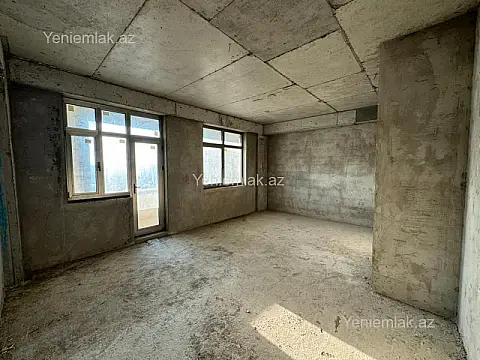 Satılır 3 otaqlı yeni tikili 135 m²