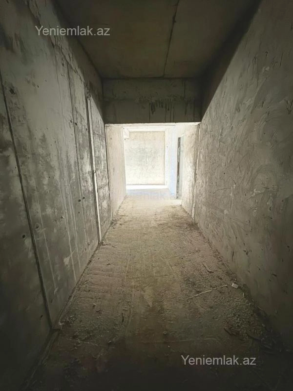 Satılır 3 otaqlı yeni tikili 135 m²