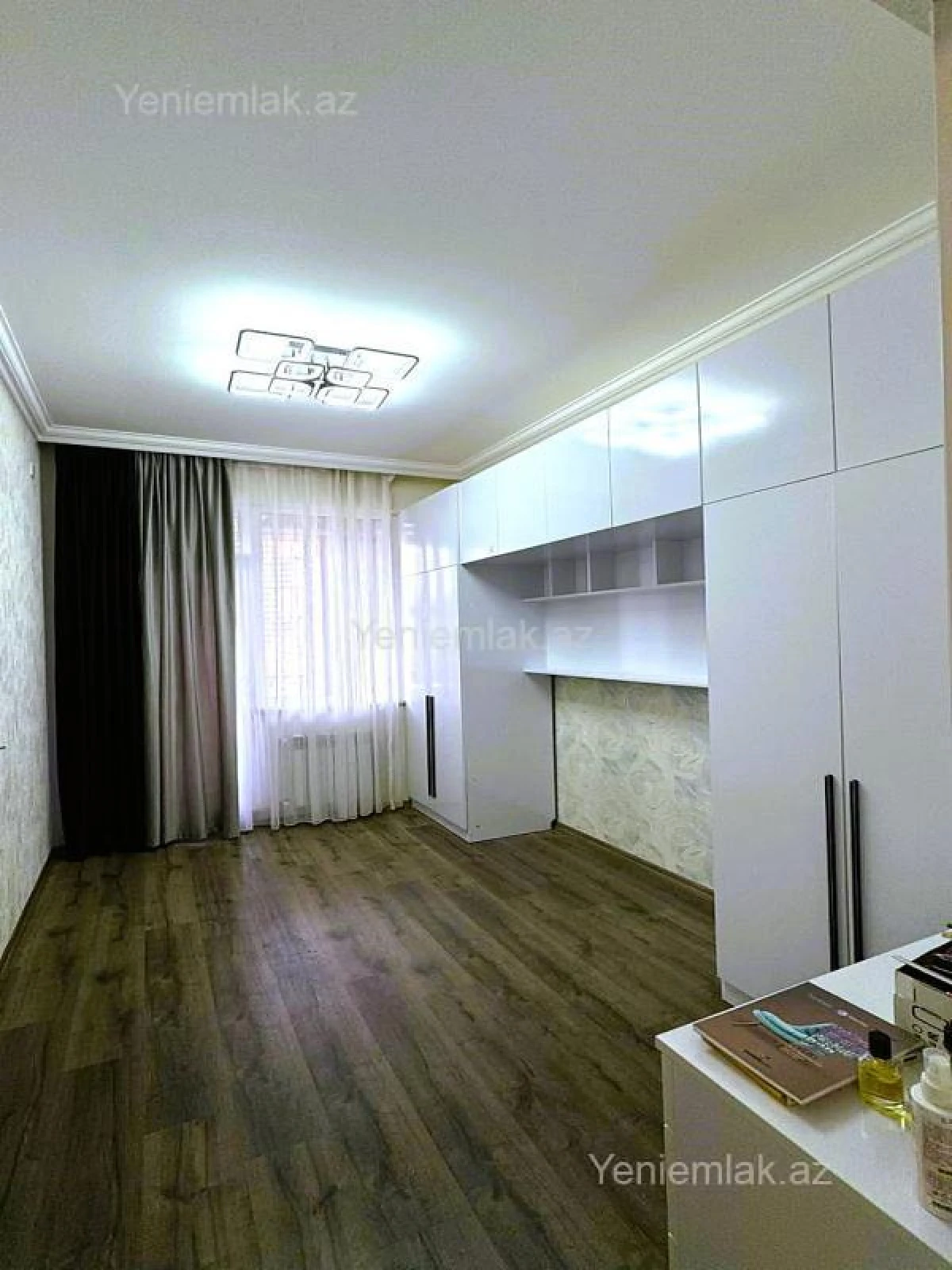 Satılır 2 otaqlı yeni tikili 50 m²