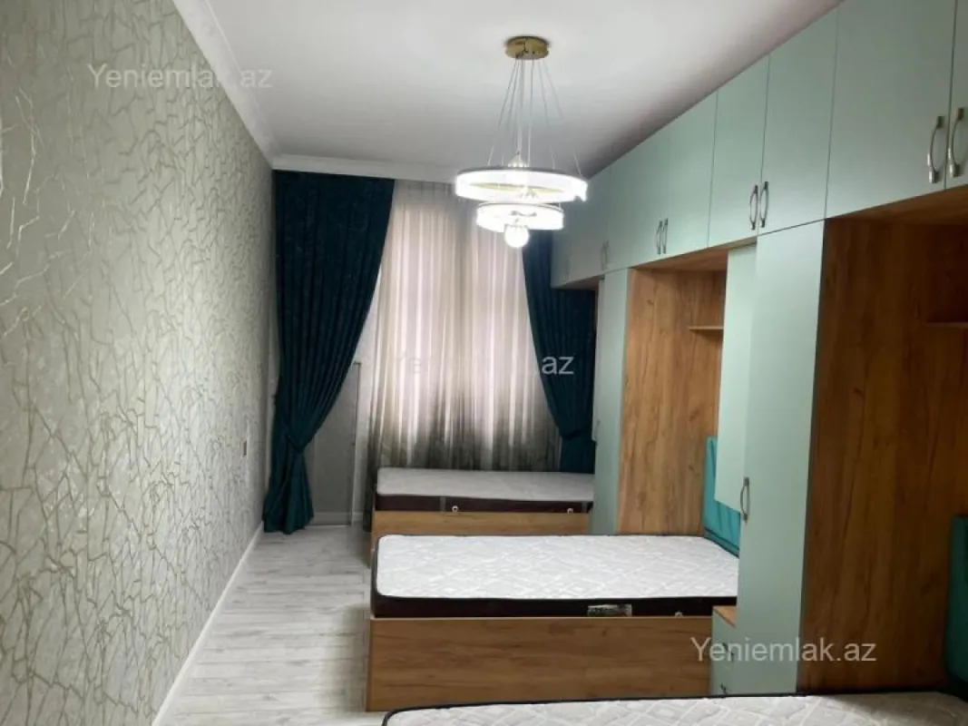 Satılır 3 otaqlı yeni tikili 145 m²