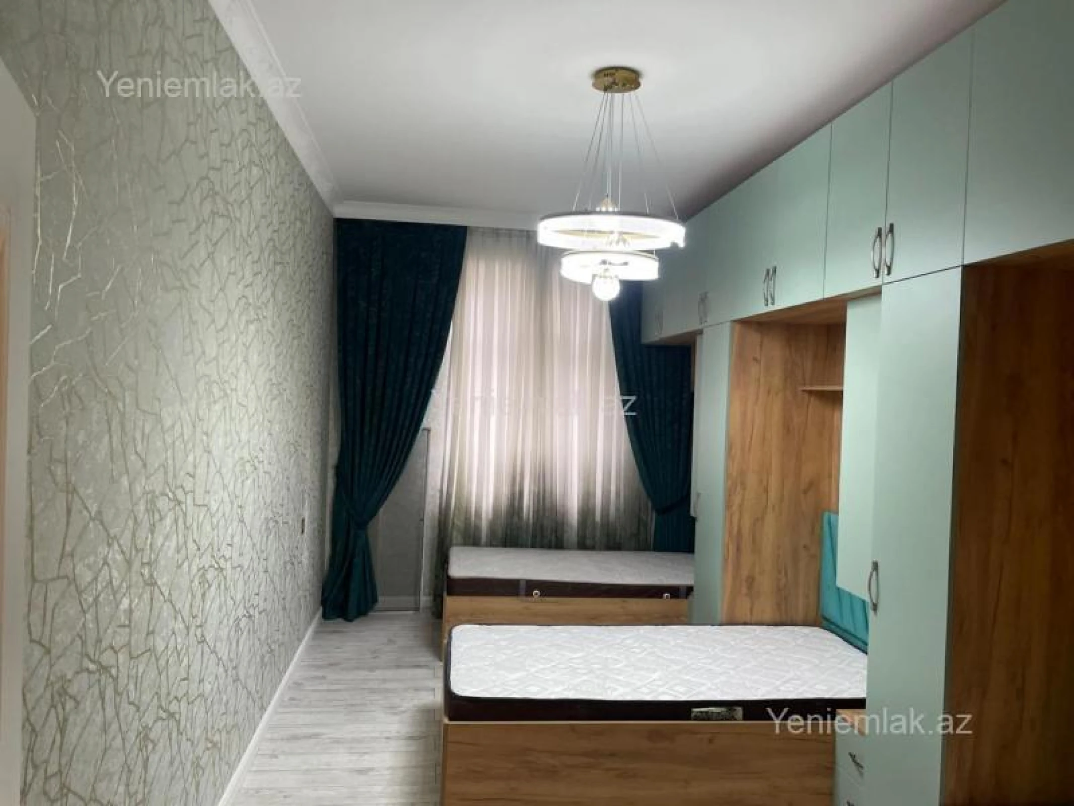 Satılır 3 otaqlı yeni tikili 145 m²