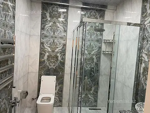 Satılır 3 otaqlı yeni tikili 145 m²