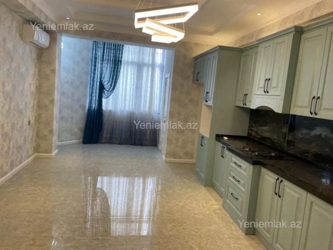 Satılır 3 otaqlı yeni tikili 145 m²
