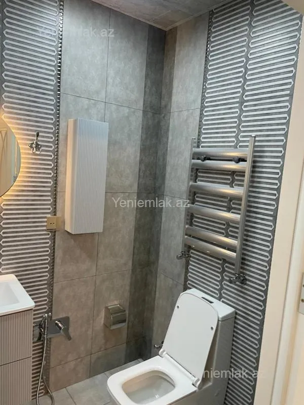 Satılır 3 otaqlı yeni tikili 145 m²