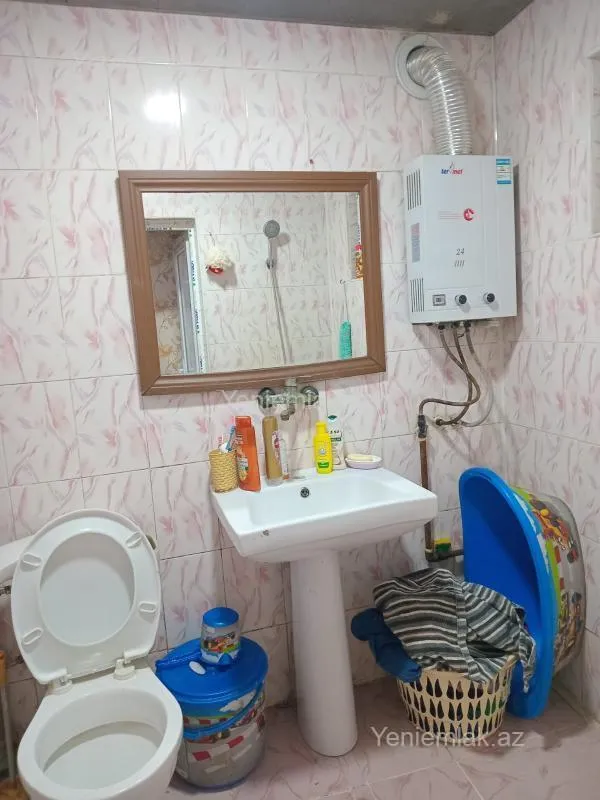 Satılır 1 otaqlı köhnə tikili 30 m²