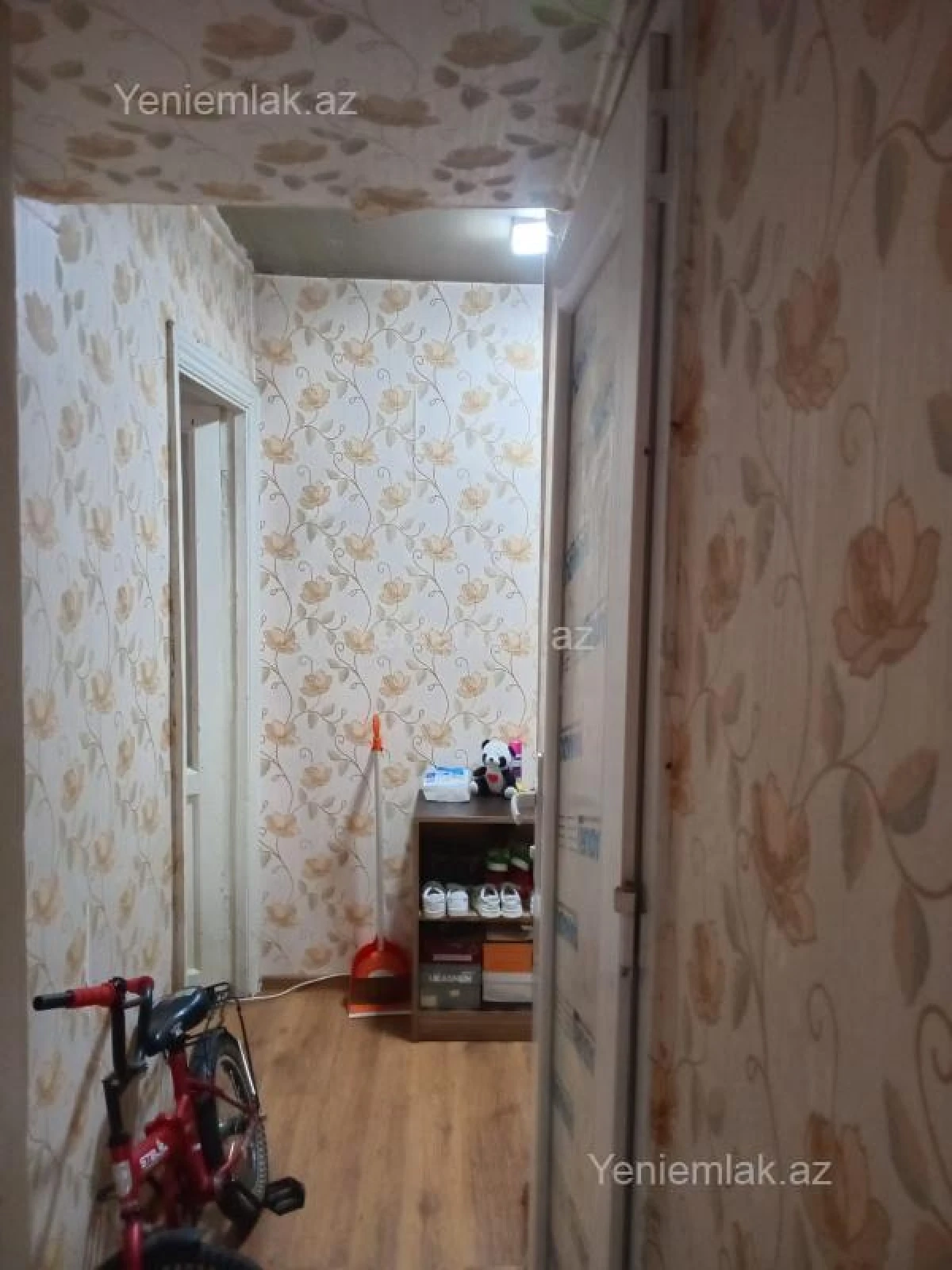 Satılır 1 otaqlı köhnə tikili 30 m²