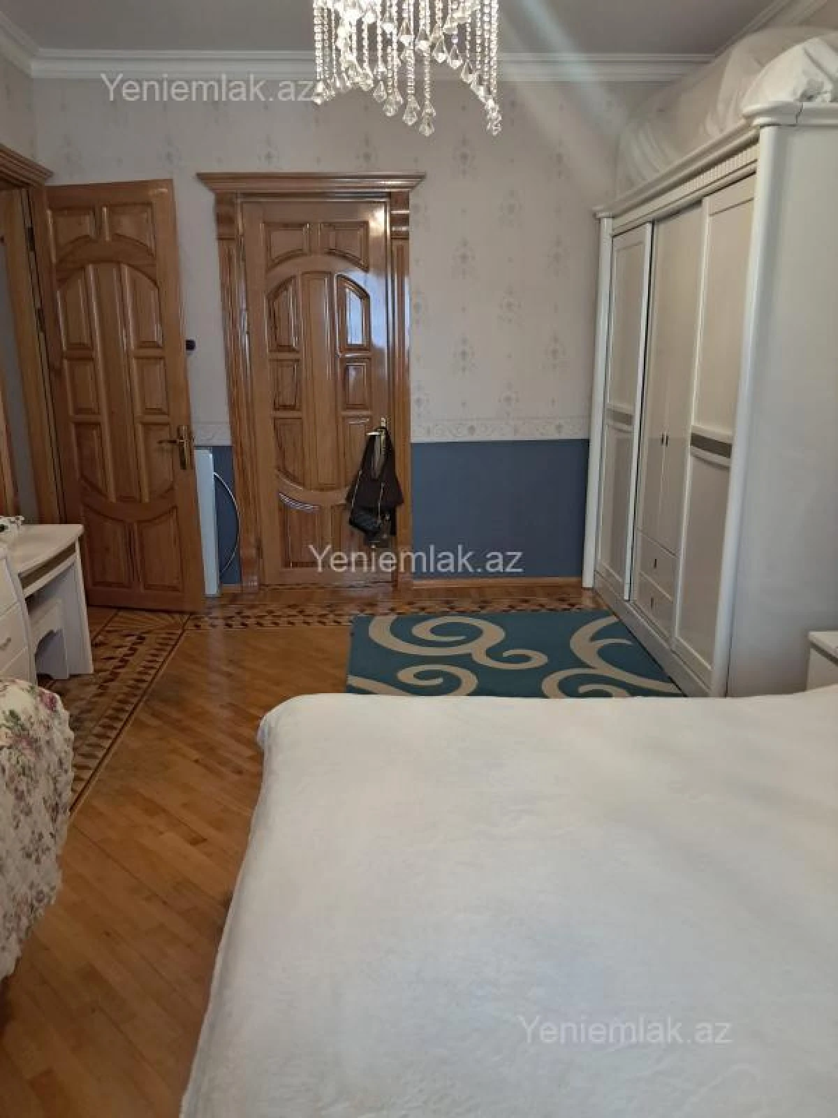 Satılır 3 otaqlı köhnə tikili 75 m²