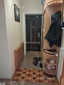 Satılır 3 otaqlı köhnə tikili 75 m²