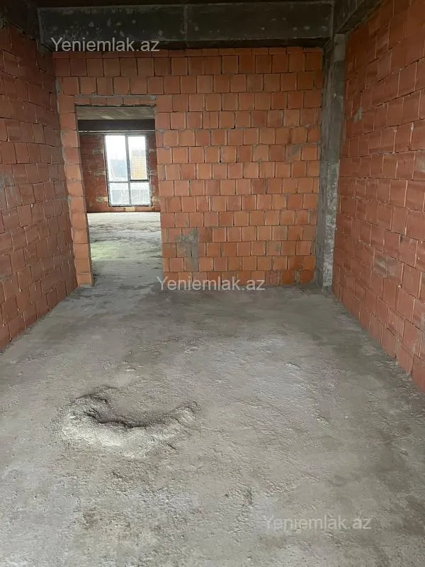 Satılır 2 otaqlı yeni tikili 92 m²