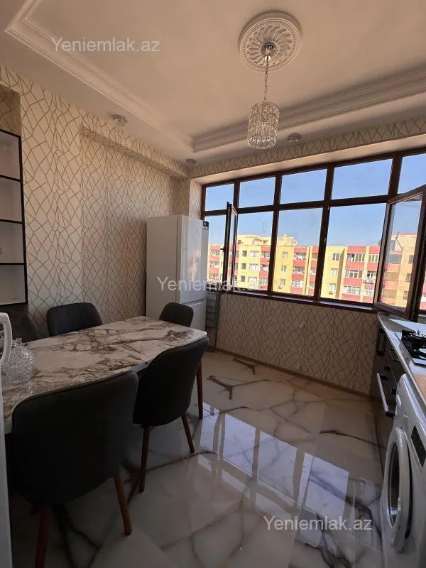 Satılır 3 otaqlı yeni tikili 76 m²