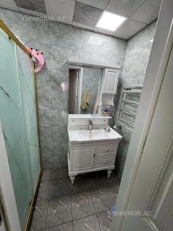 Satılır 3 otaqlı yeni tikili 95 m²