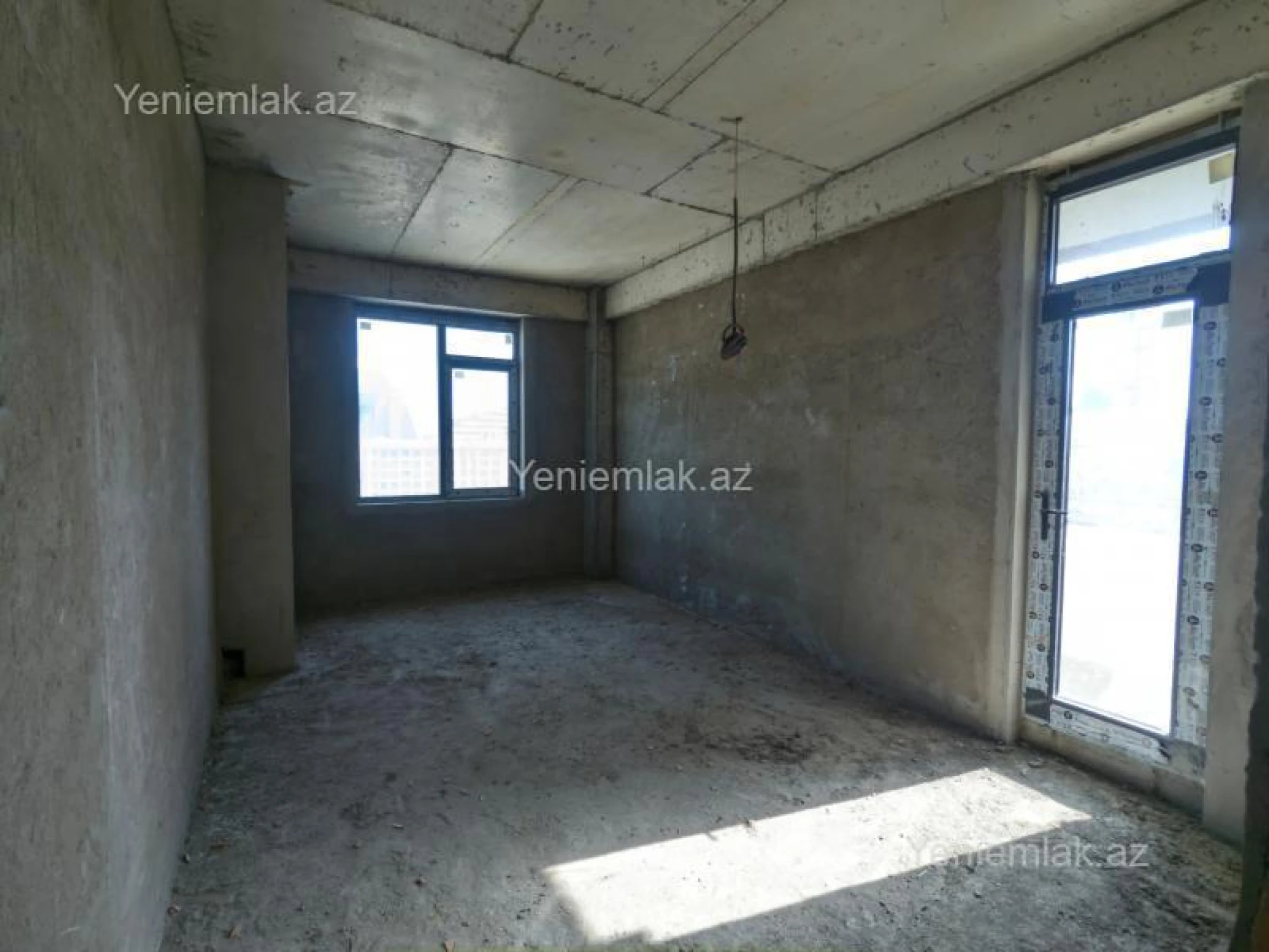 Satılır 4 otaqlı yeni tikili 178 m²