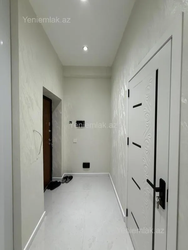 Satılır 2 otaqlı yeni tikili 63 m²