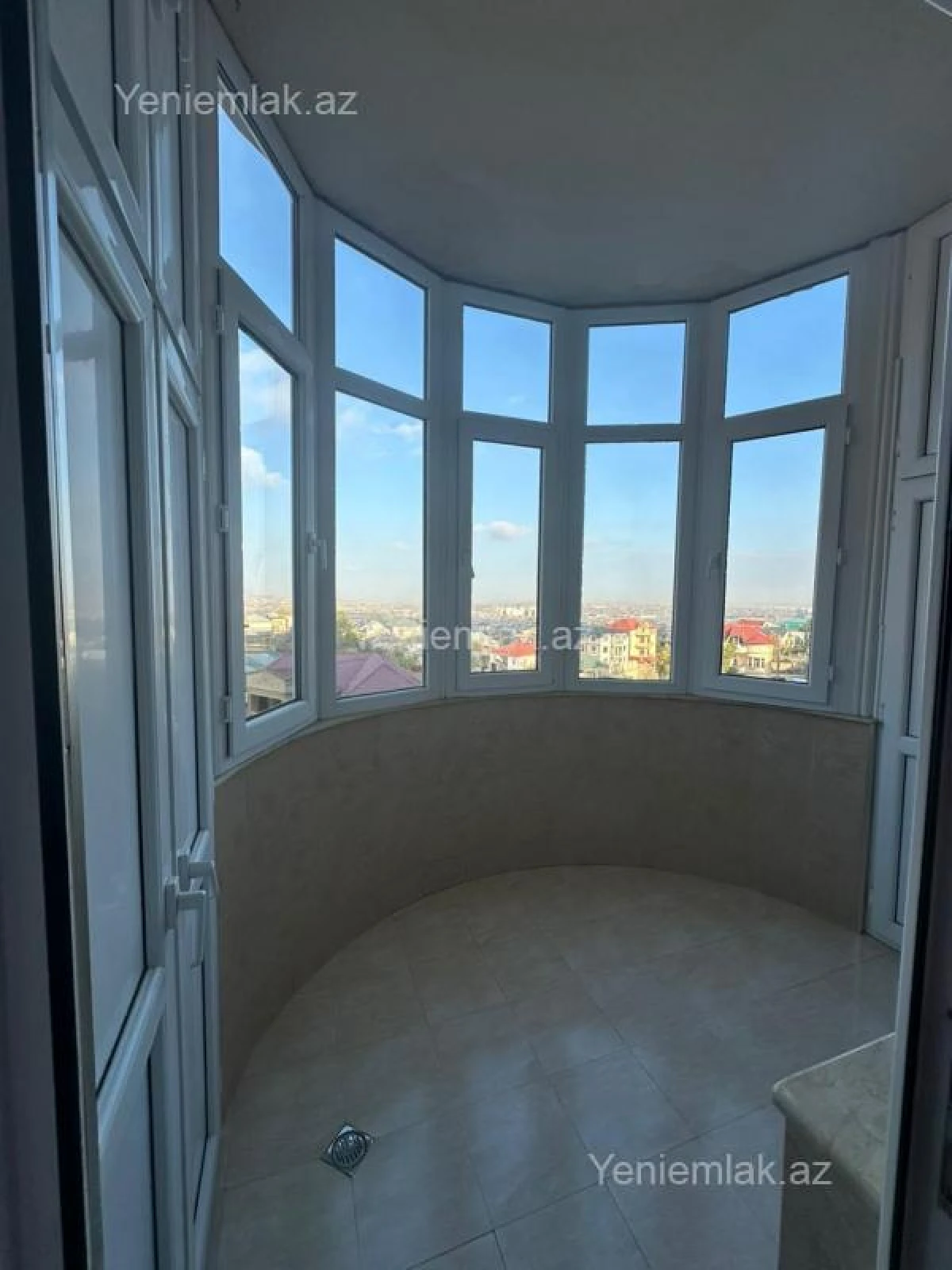 Satılır 3 otaqlı yeni tikili 146 m²